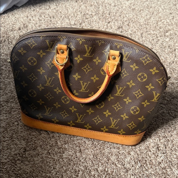Louis Vuitton Handbags - Louis Vuitton Alma PM Monogram Canvas Handbag – Made in France 2